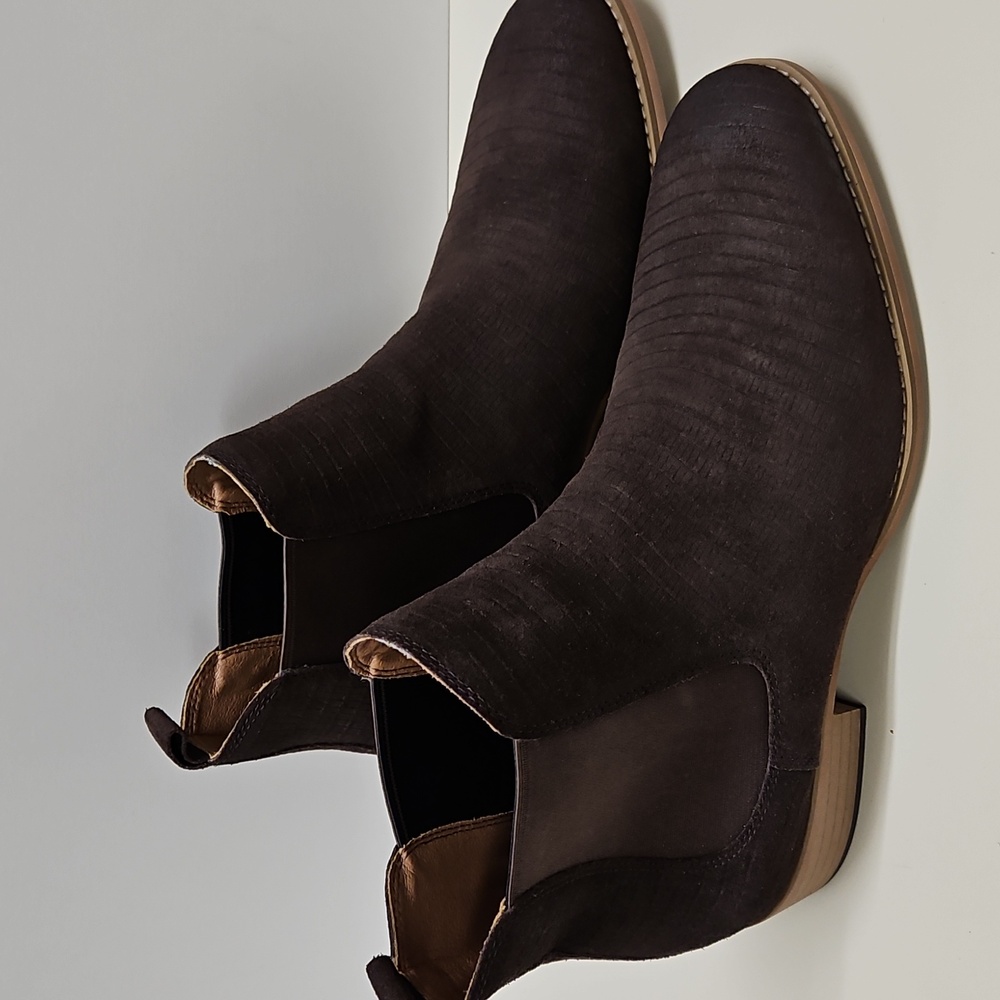 NWOT Steve Madden Suede Boots - Picture 5 of 13